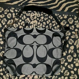 COPY - Coach Carly Signature Silver/Black Hobo Pu…